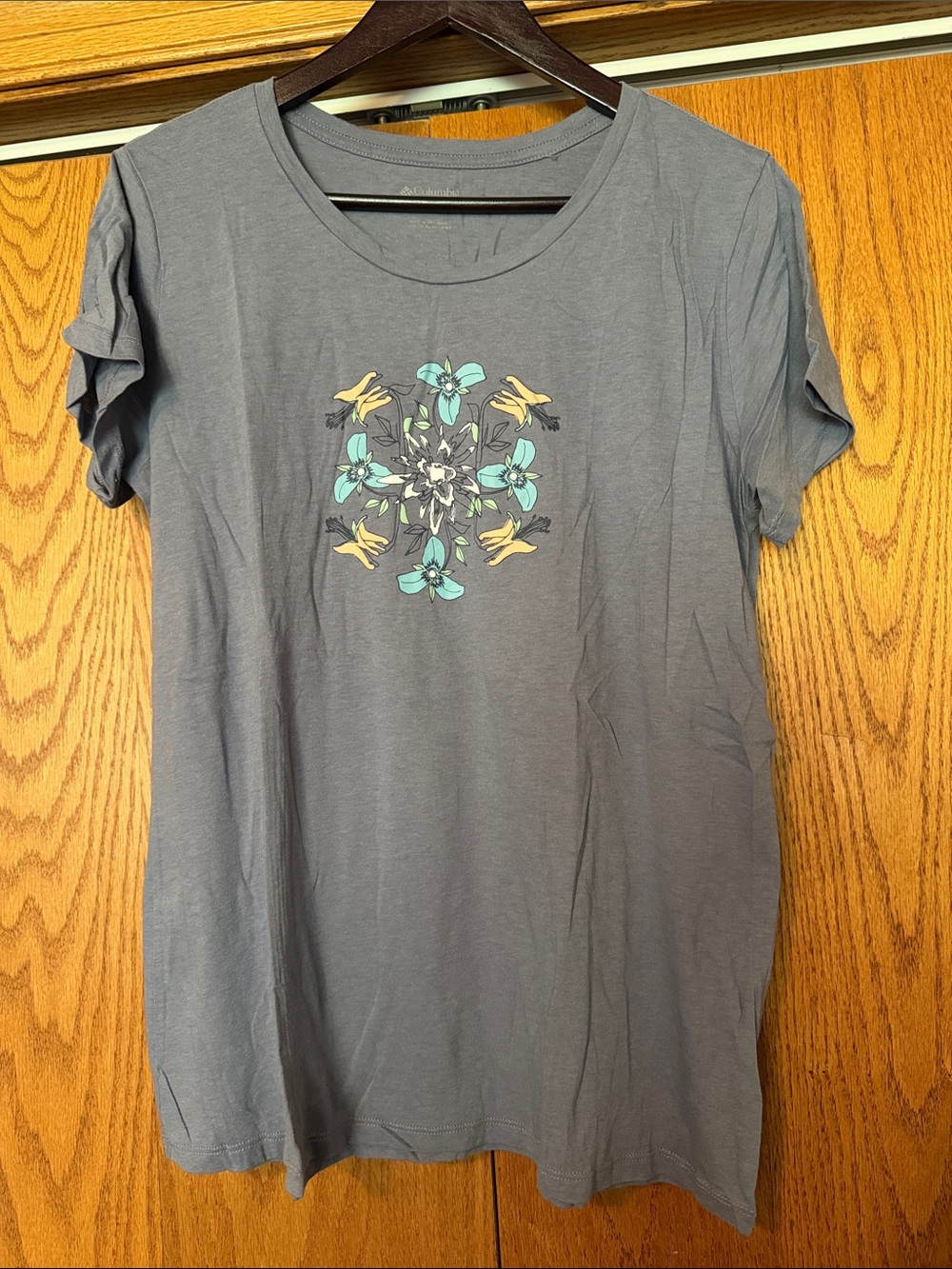 Women's Purple Floral Medallion Short Sleeve Tee